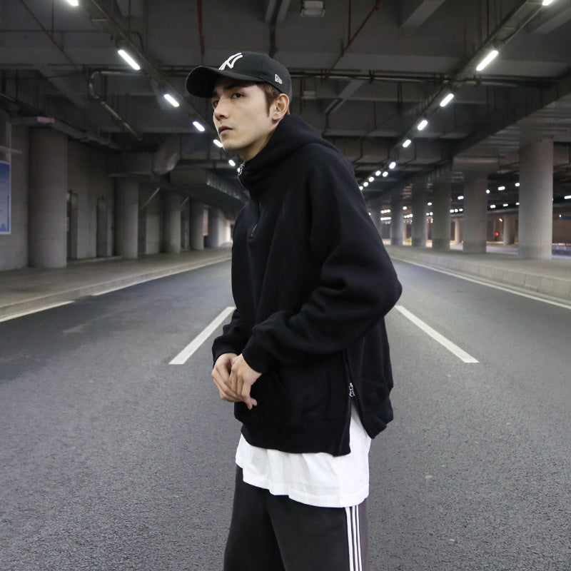 Oversized Half-Zip Pullover – Minimalist Streetwear Essential
