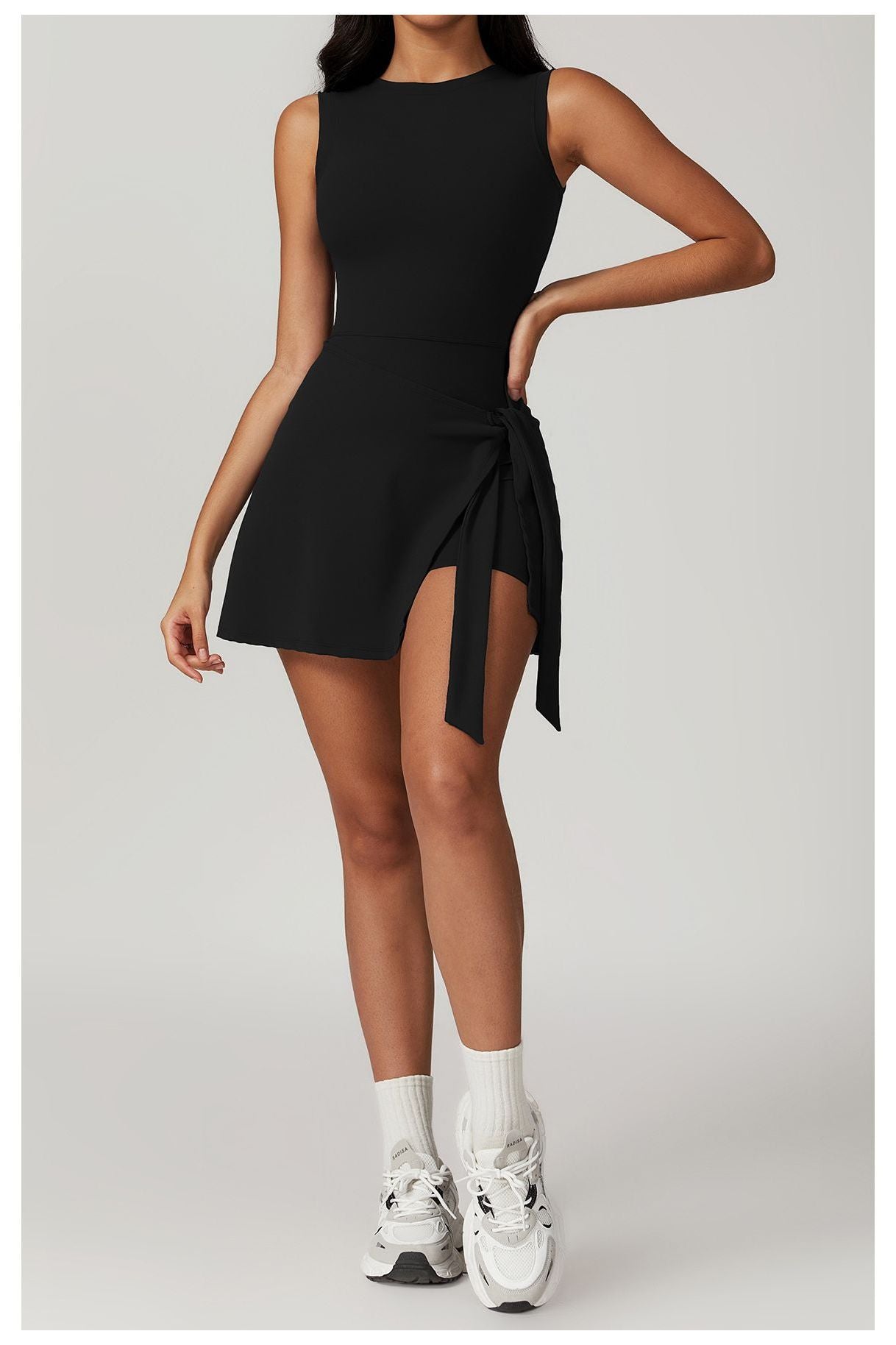 Sculpt Romper – Sleek Sleeveless One-Piece for Elevated Performance